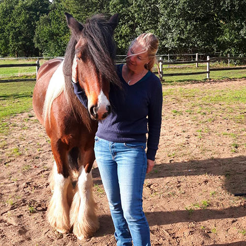 Heike Welp, Reittherapeutin, in Wanna bei Cuxhaven, Niedersachsen